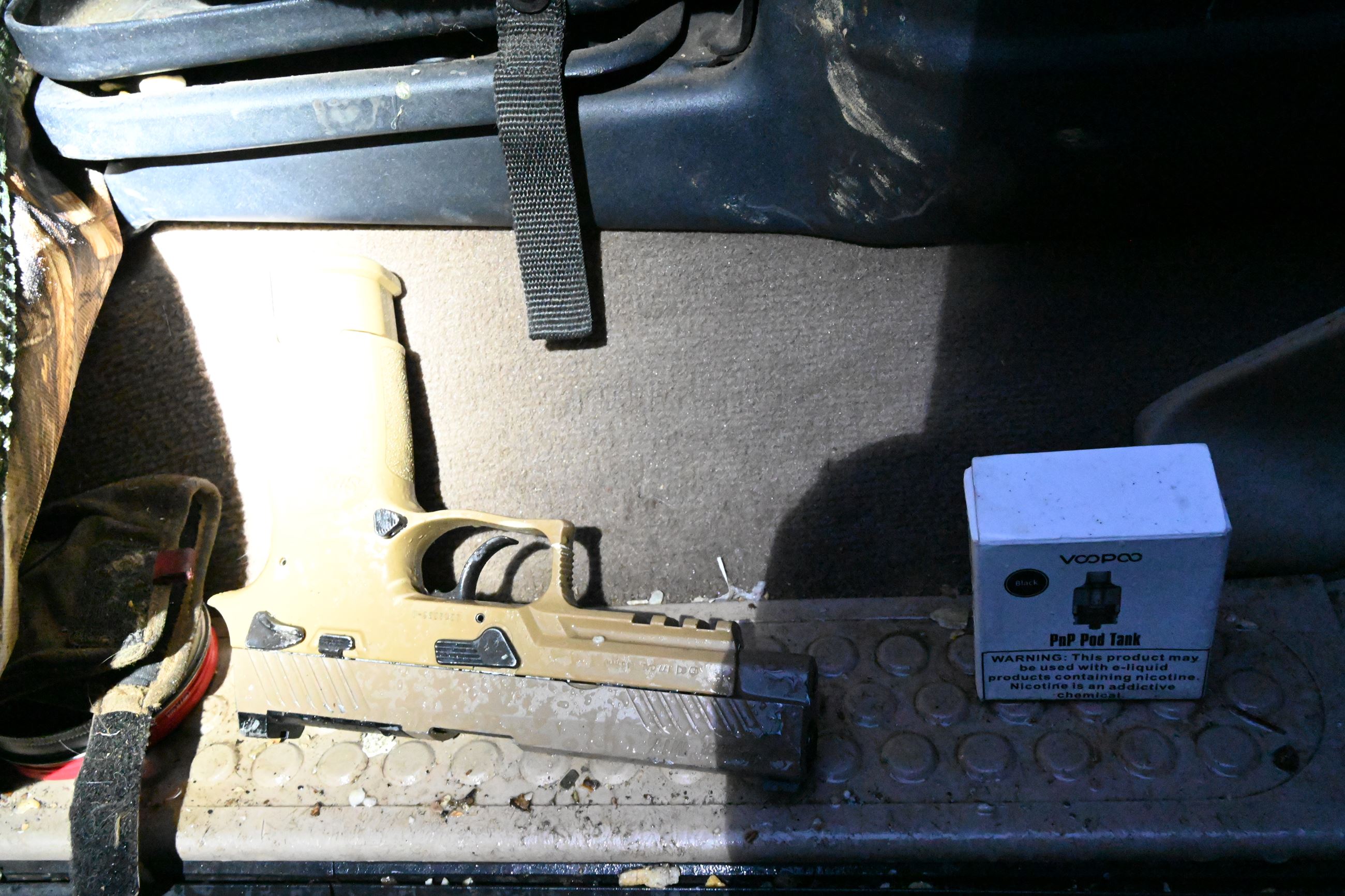 Sigsauer M17 Airsoft Handgun