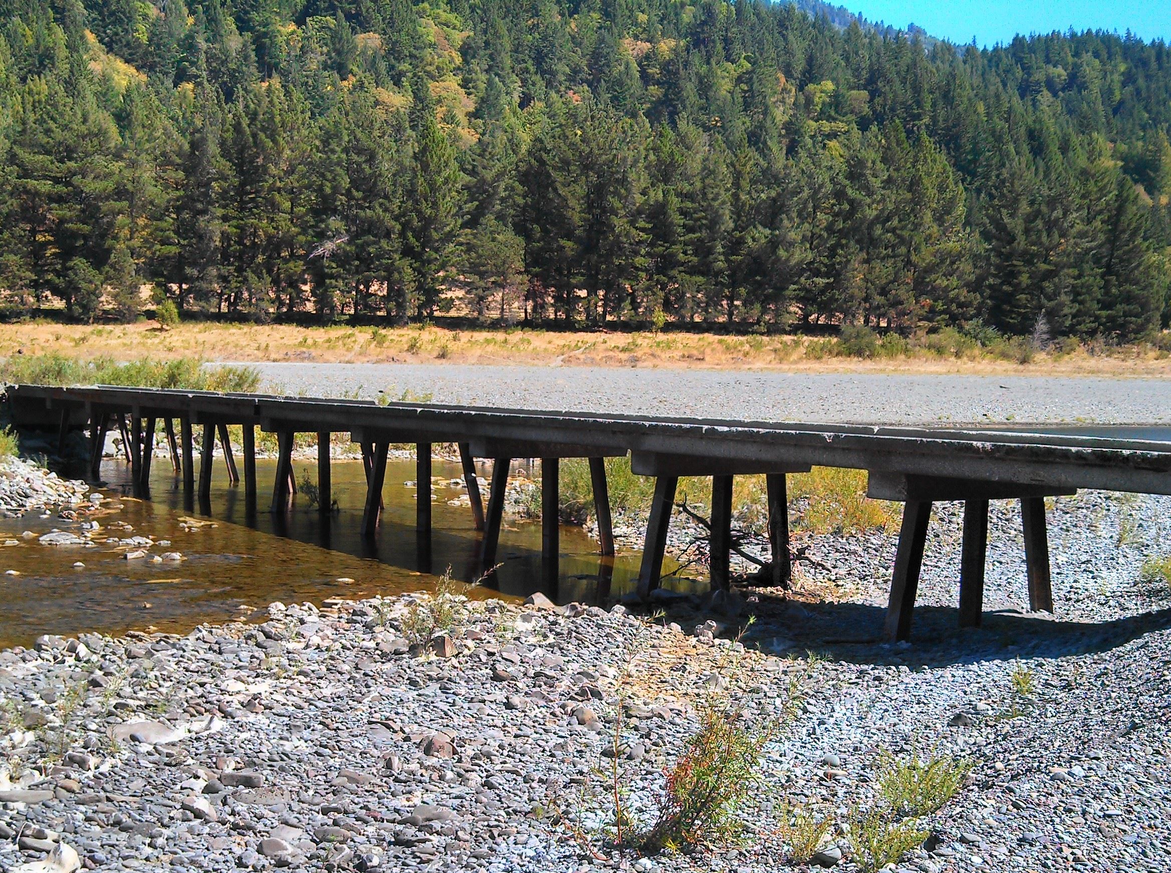 Looking at McCann low-level bridge from the river bed.