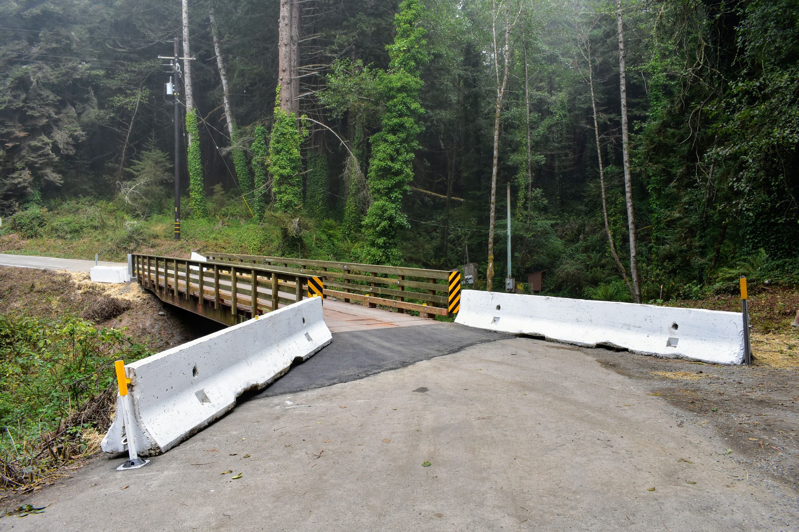 view of northbound Stagecoach Road Bridge