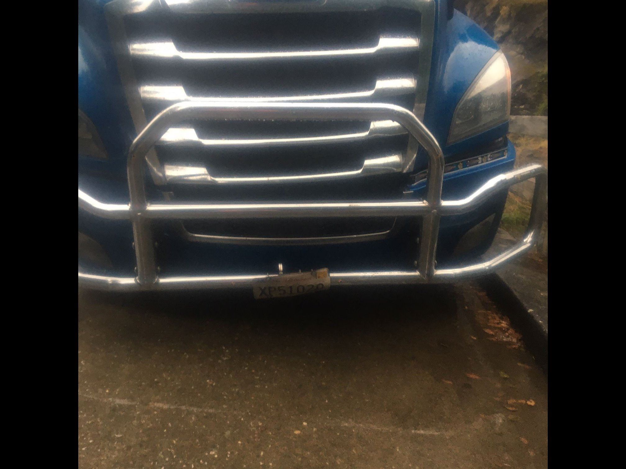 Big Rig on Zenia Bluff Road 1